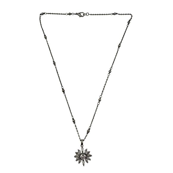 Cubic Zirconia Princess Marquise Flower Prong Set Silver Tone 18" Necklace - Picture 3 of 8